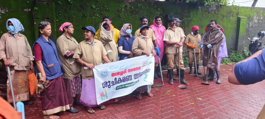 തലശ്ശേരി നഗരസഭ ശുചീകരണ യജ്ഞം